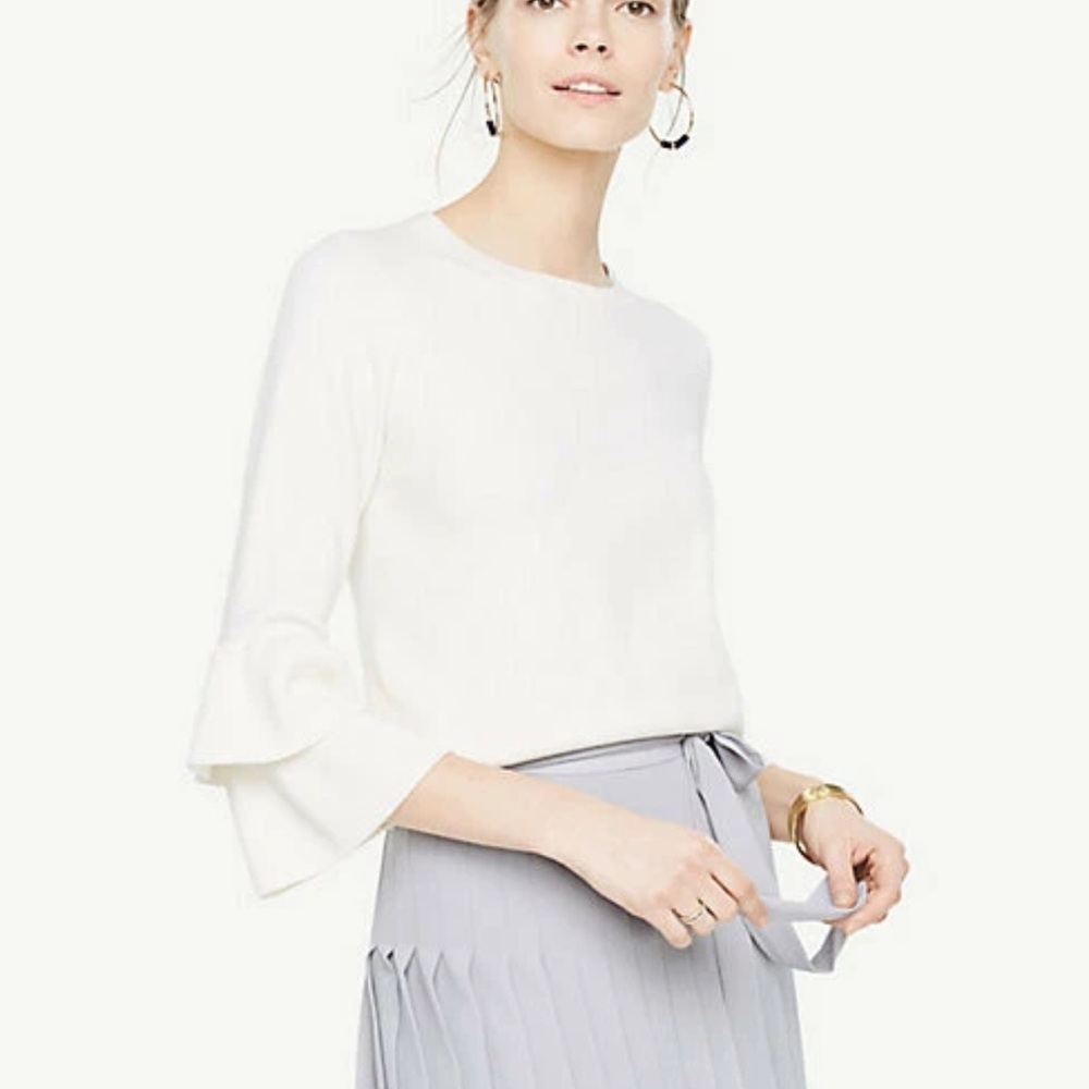 Ann Taylor Ruffle Sleeve Sweater 3/4 Sleeves S Career Academia Office Romantic